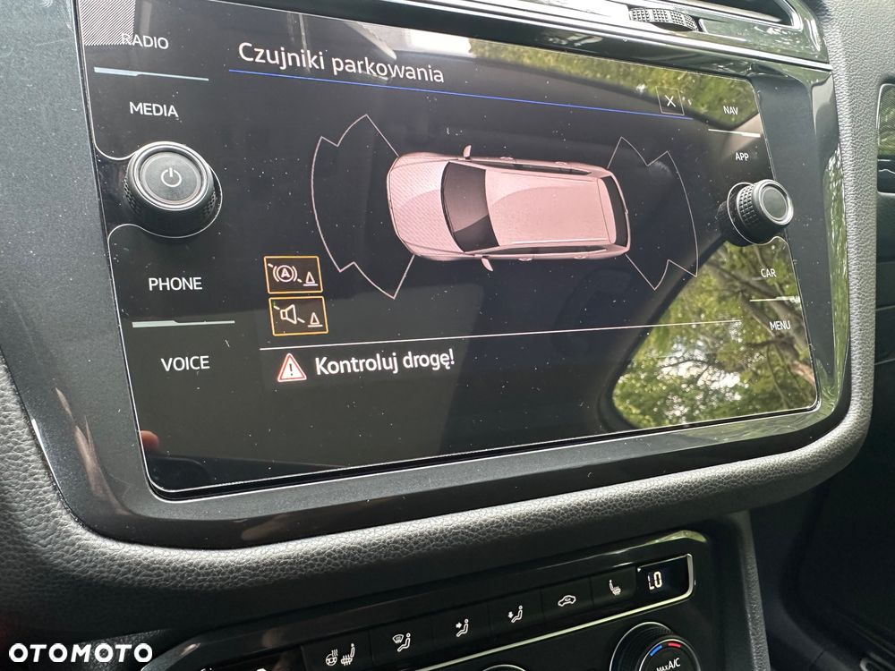 Volkswagen Tiguan 2.0 TDI SCR 4Mot Elegance DSG - 17