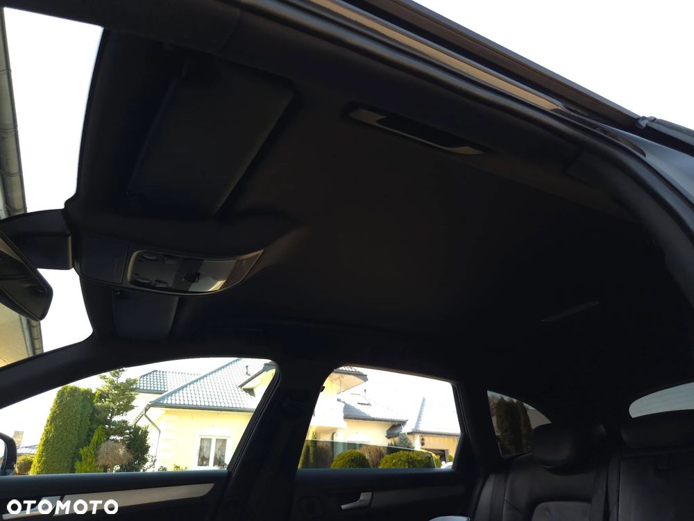 Audi A4 Avant 2.0 TDI DPF multitronic S line Sportpaket - 32