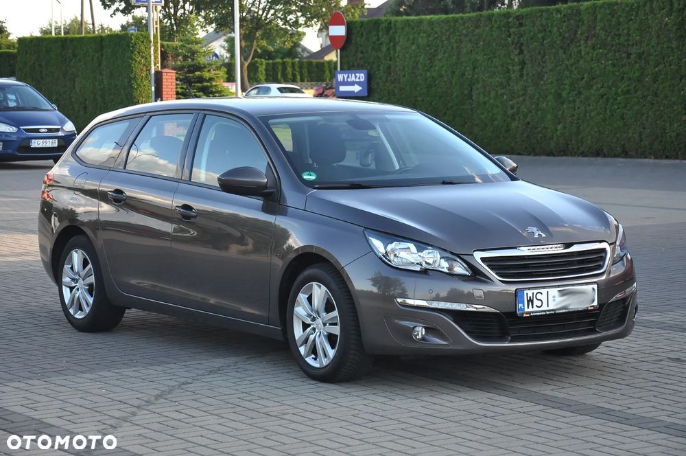 Peugeot 308 1.6 e-HDi Active S&S - 9