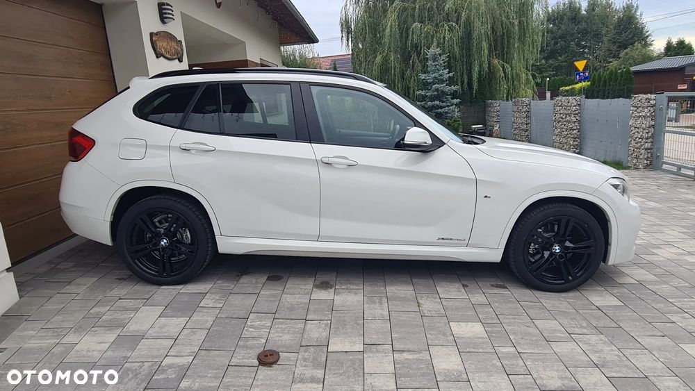 BMW X1 xDrive25d Sport Line - 6