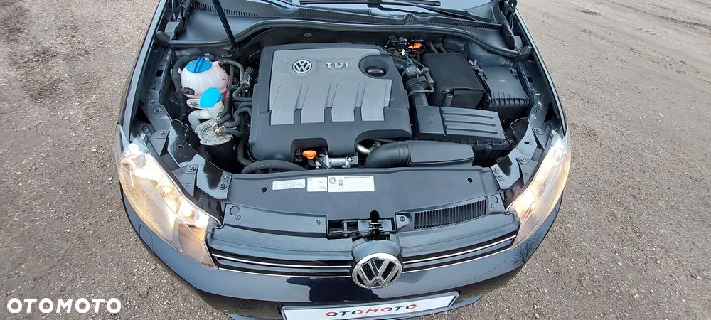 Volkswagen Golf 1.6 TDI Trendline - 34