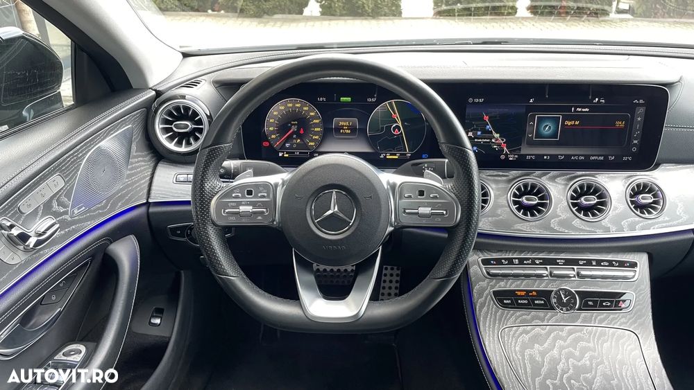 Mercedes-Benz CLS - 13