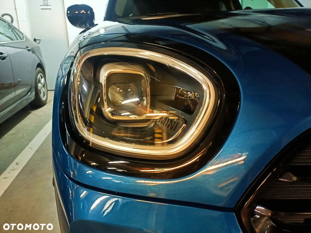 MINI Countryman Cooper Shadow Edition - 10