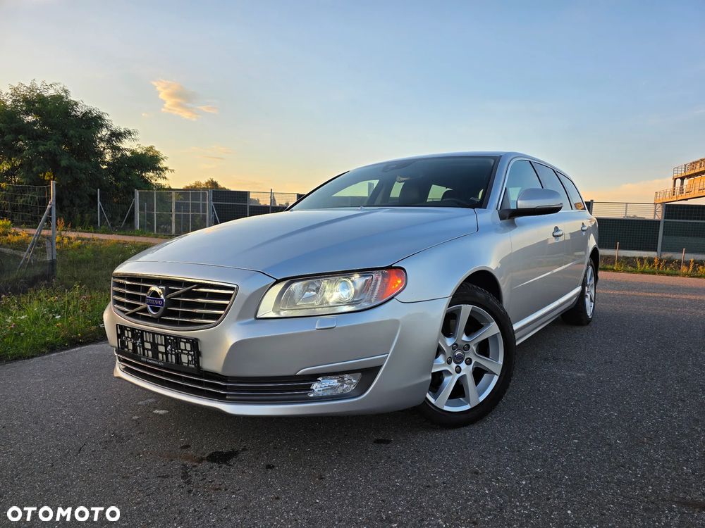 Volvo V70 D5 AWD Dynamic Summum - 35