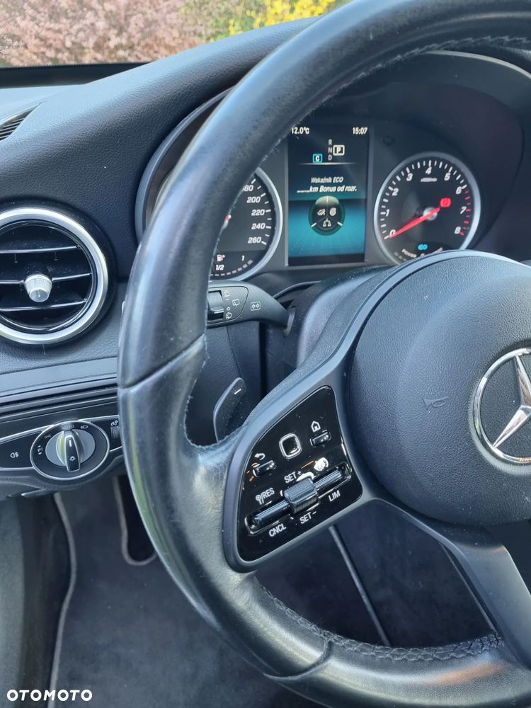 Mercedes-Benz Klasa C 200 9G-TRONIC - 25
