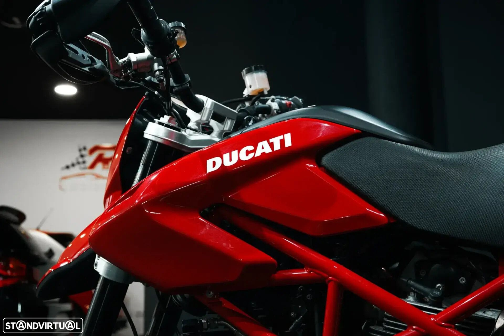 Ducati Hypermotard - 6