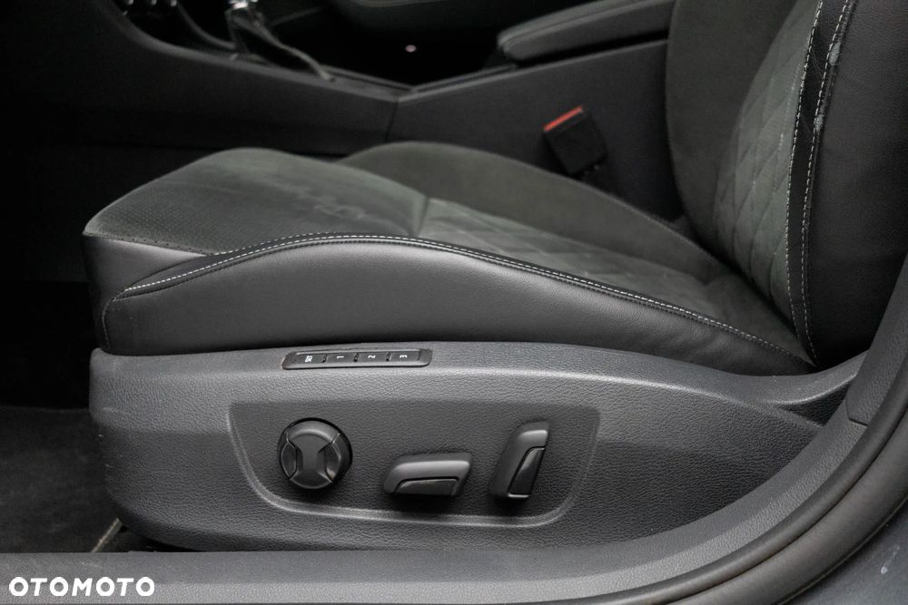 Skoda Superb 1.4 TSI Plug-In Hybrid Sportline DSG - 20