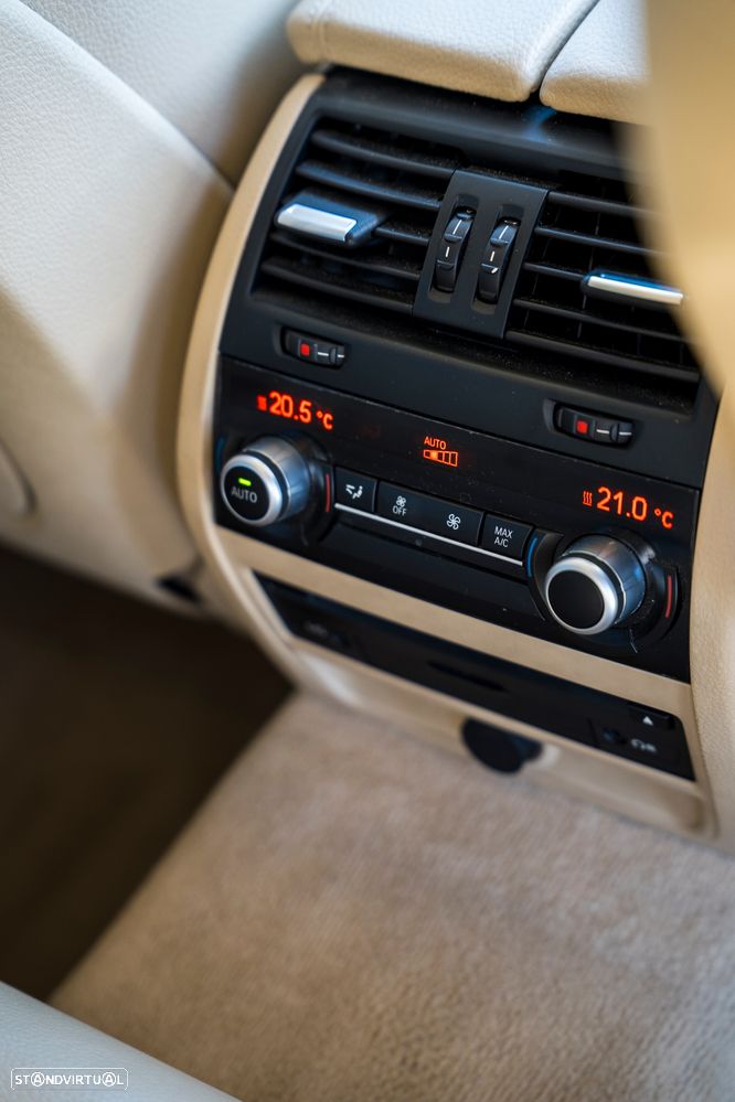BMW 525 d Line Luxury Auto - 38