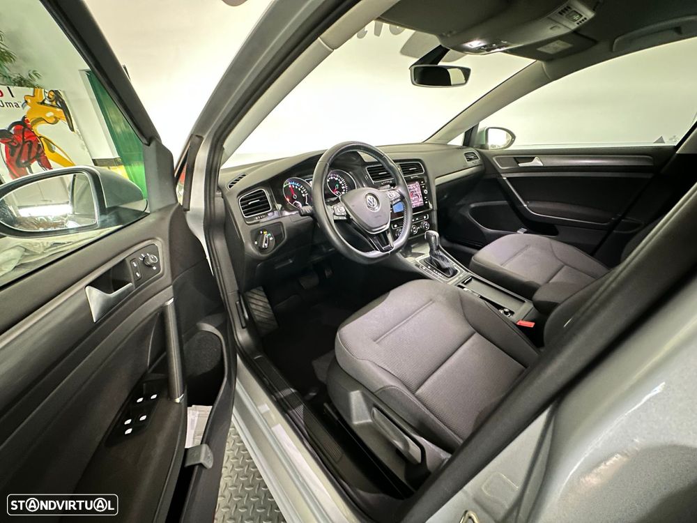 VW e-Golf AC/DC - 12