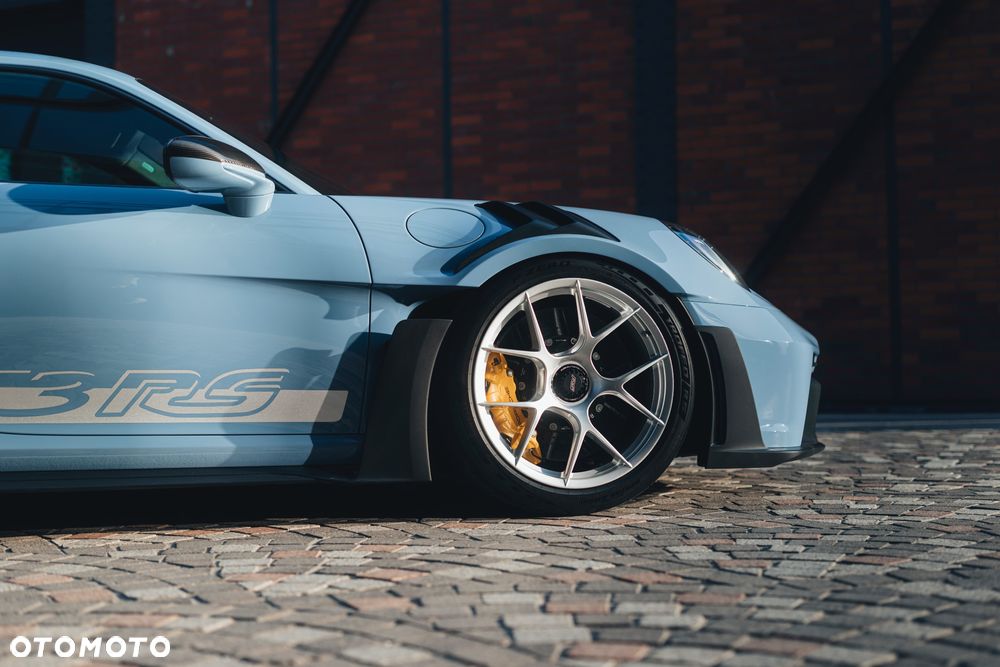 Porsche 911 GT3 RS - 8