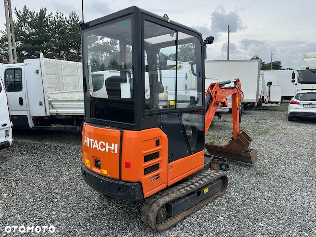 Hitachi ZX-19 - 2
