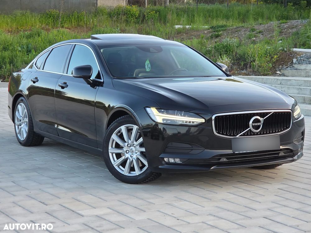 Volvo S90 - 2