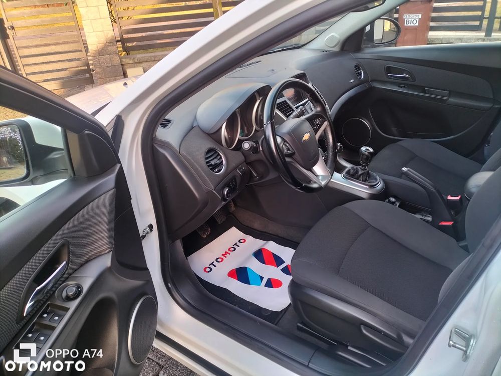 Chevrolet Cruze 1.6 LT+ - 5