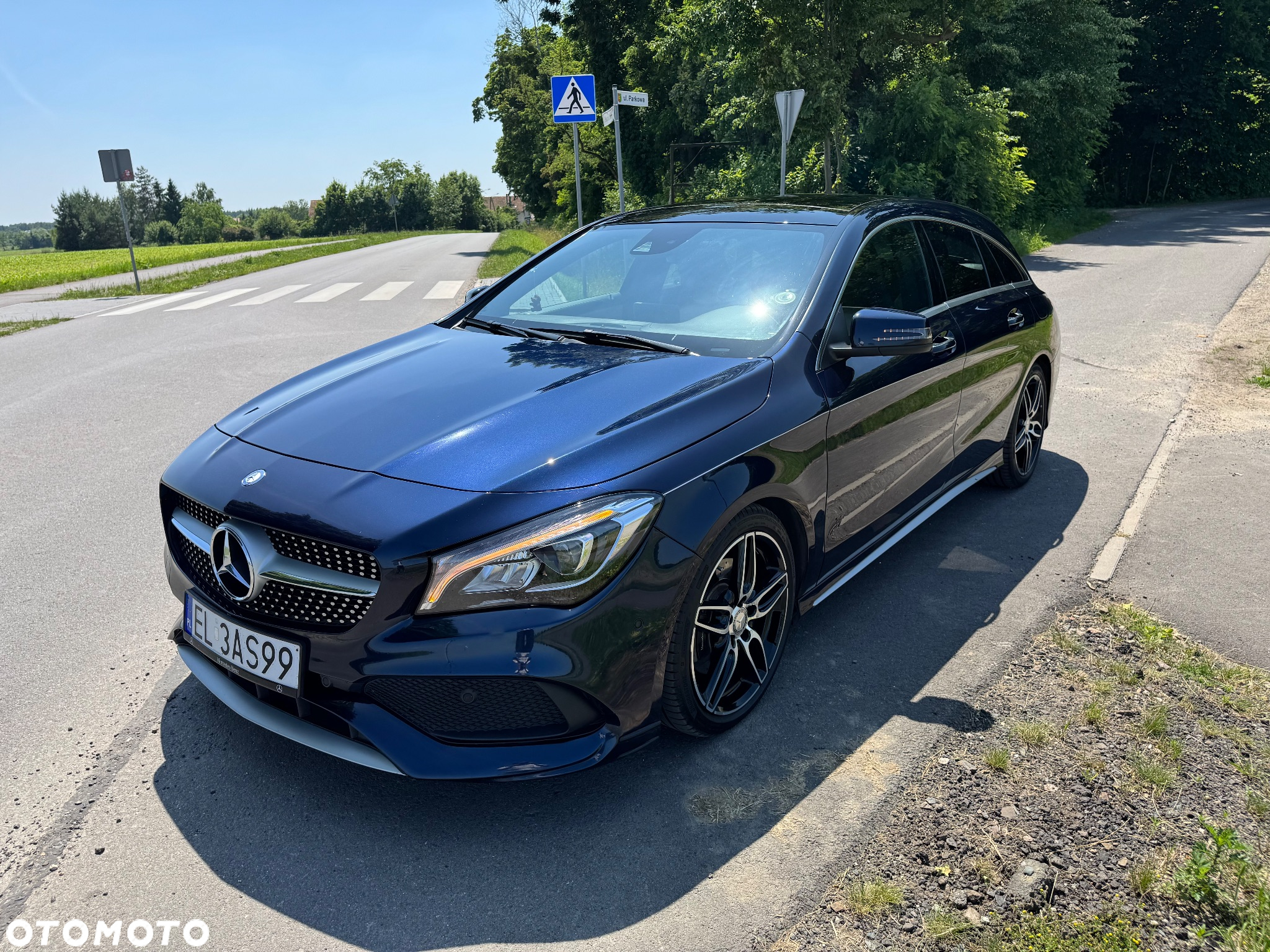Mercedes-Benz CLA 250 7G-DCT AMG Line - 4