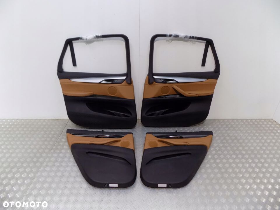 BMW X6 F16 TAPICERKA BOCZKI DRZWI ROLETY MOCOWANIA - 2