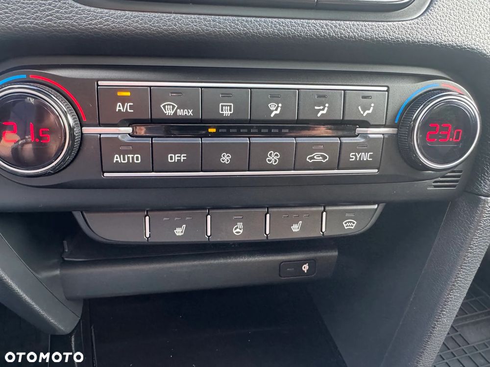 Kia ProCeed 1.5 T-GDI GT Line DCT - 22