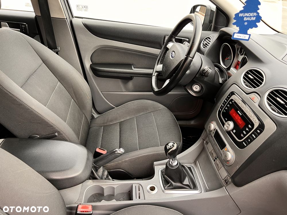 Ford Focus 2.0 TDCi Titanium - 23