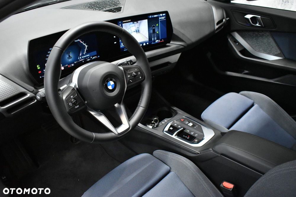 BMW Seria 1 2025 photo 4
