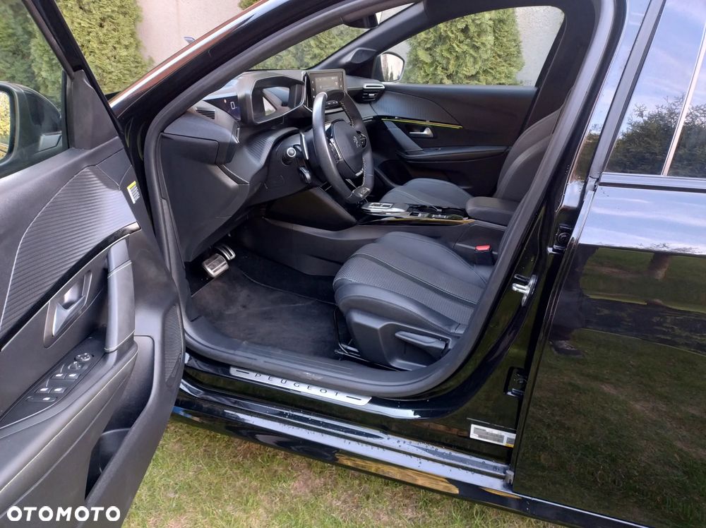 Peugeot 208 PureTech 100 EAT8 GT Pack - 6