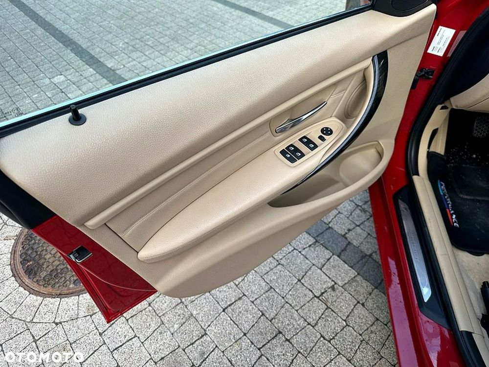 BMW Seria 3 - 10