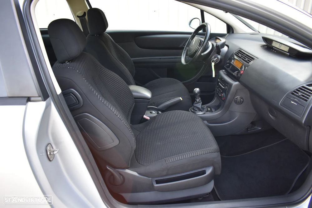 Citroën C4 1.4 16V VTR Pack - 12