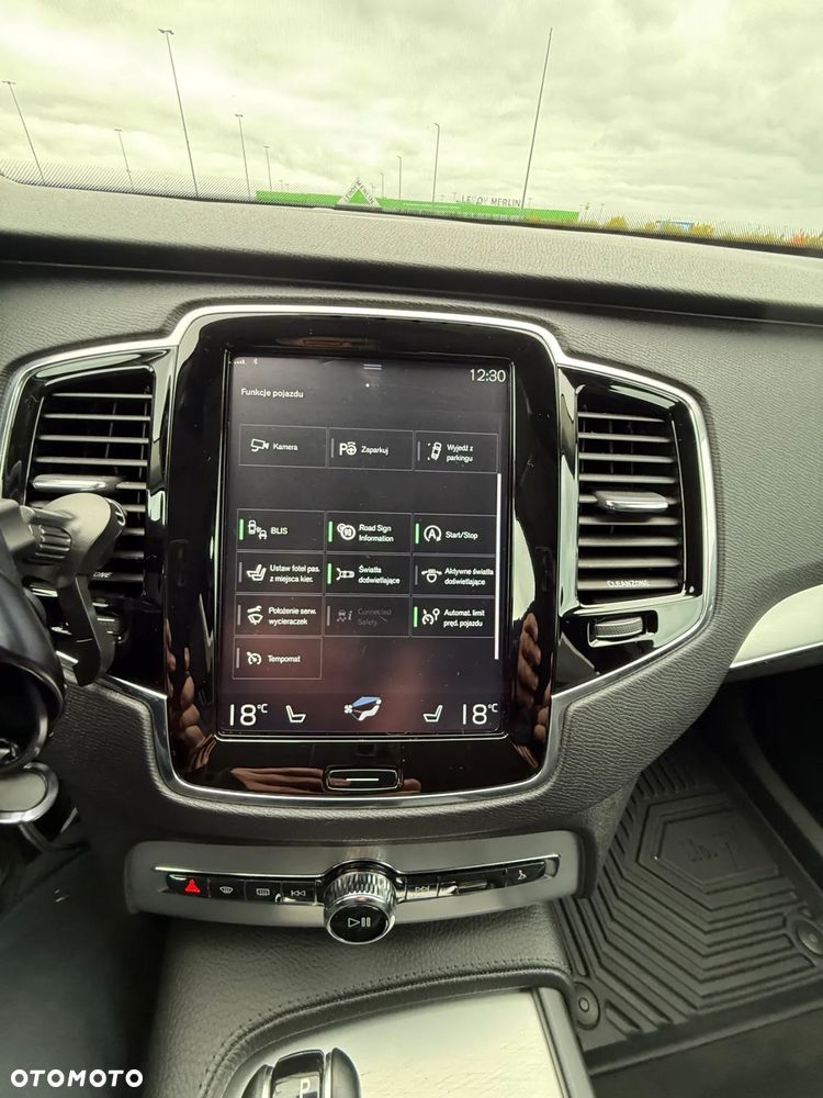 Volvo XC 90 D5 AWD Momentum - 15