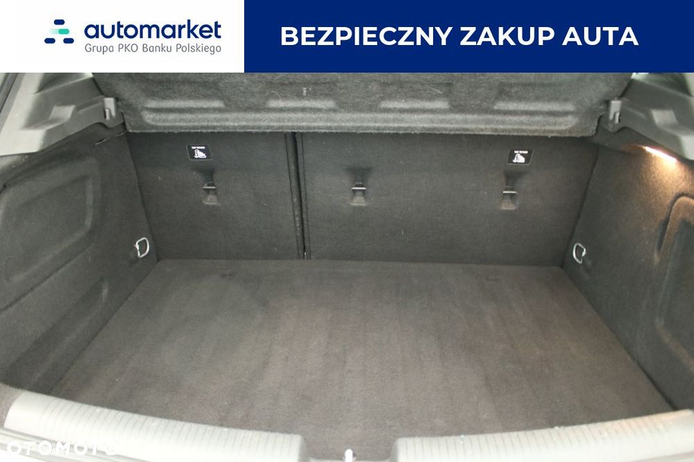 Opel Astra V 1.2 T Edition S&S - 9