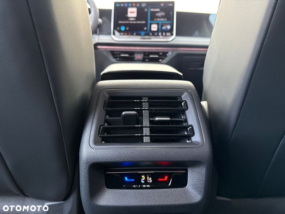 Volkswagen Tiguan - 21