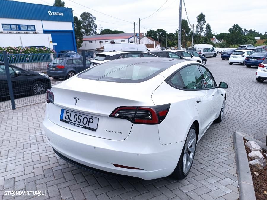 Tesla Model 3 - 2