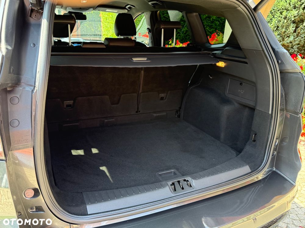 Ford Kuga 2.0 TDCi AWD ST-Line Black - 36