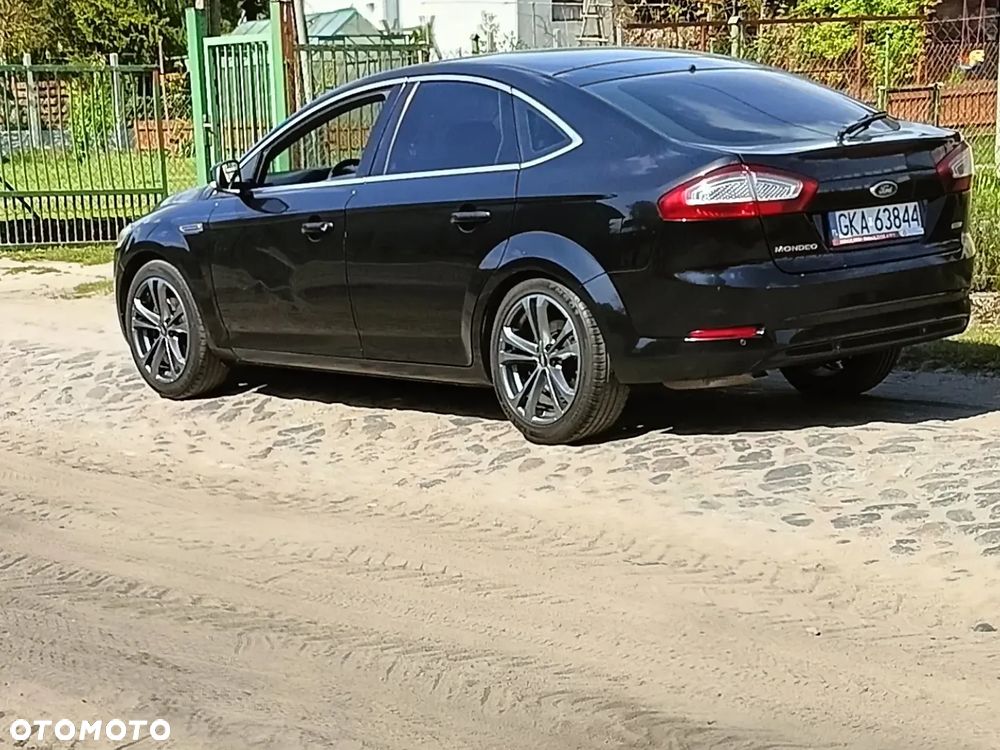 Ford Mondeo 1.8 TDCi Trend - 16