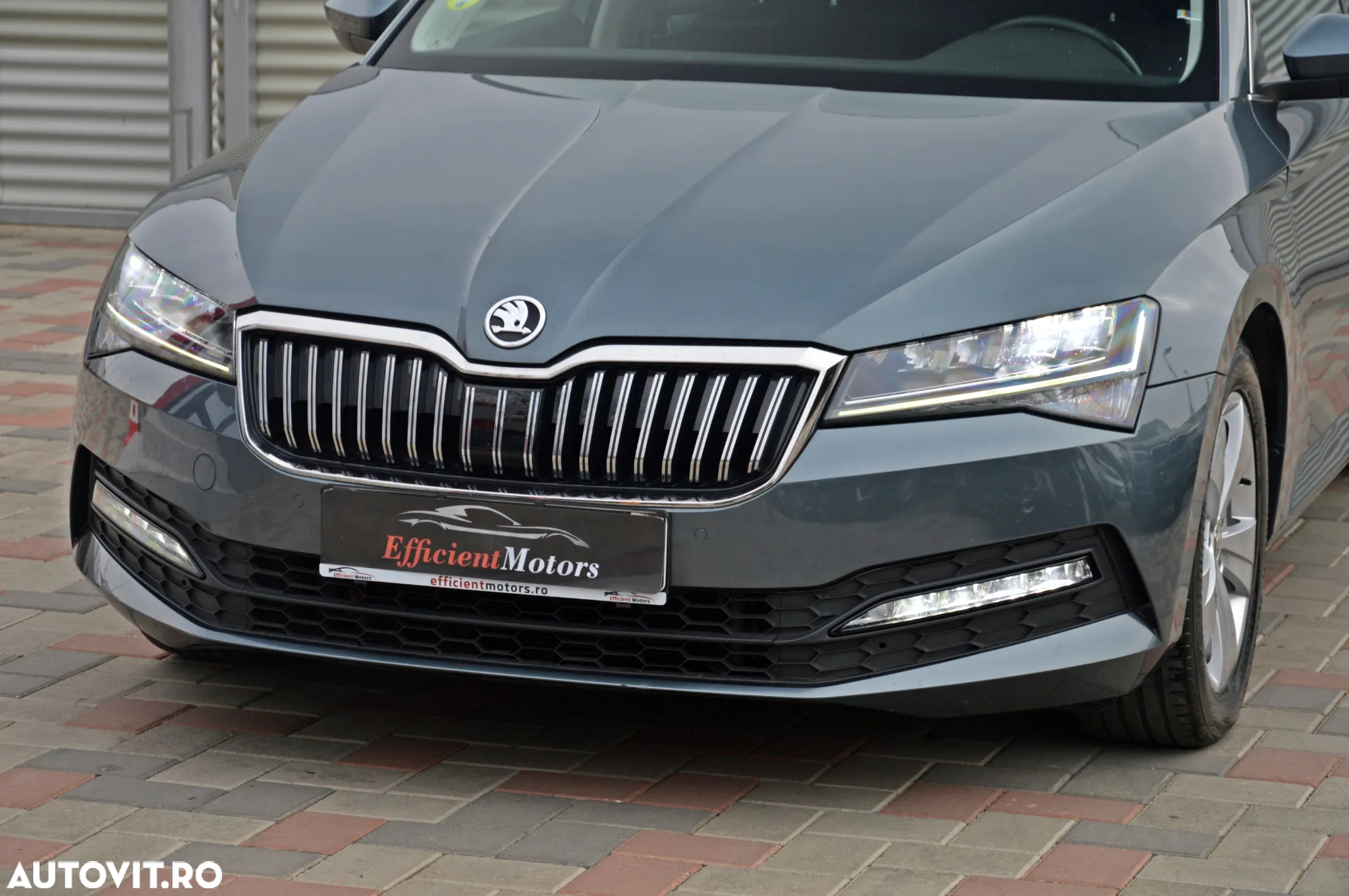 Skoda Superb 2.0 TDI DSG Active - 16