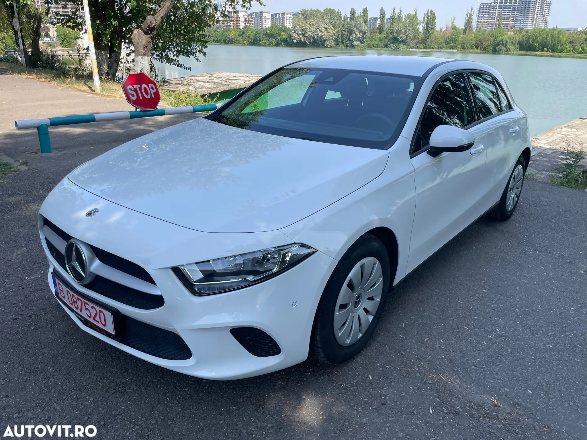 Mercedes-Benz A 180 d Advanced Progressive - 2