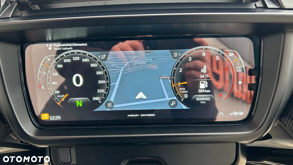 Harley-Davidson Touring Street Glide - 10