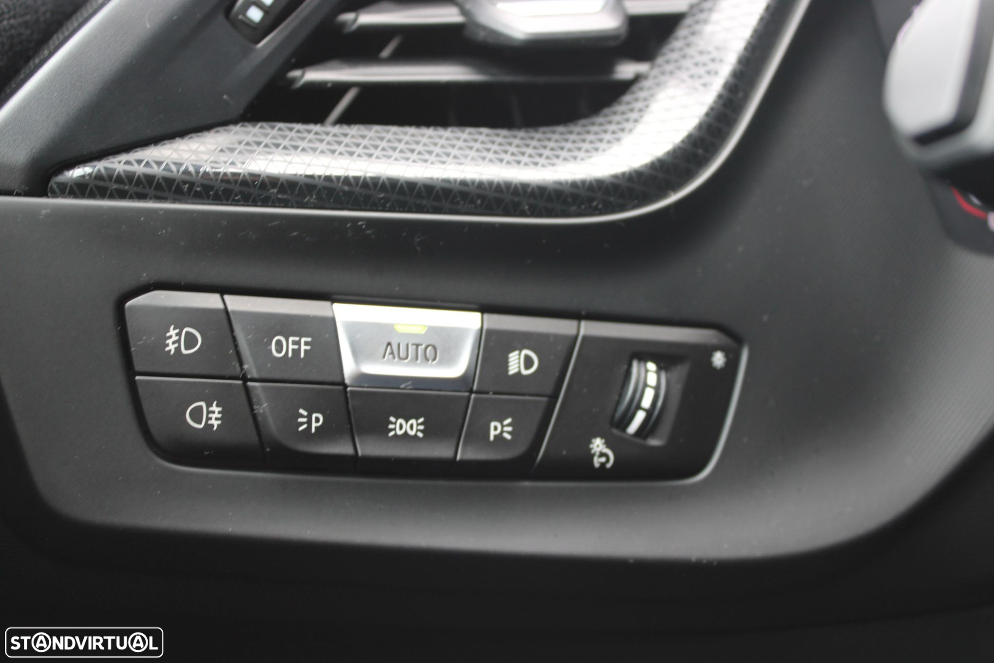 BMW 118 i Pack Desportivo M Auto - 39