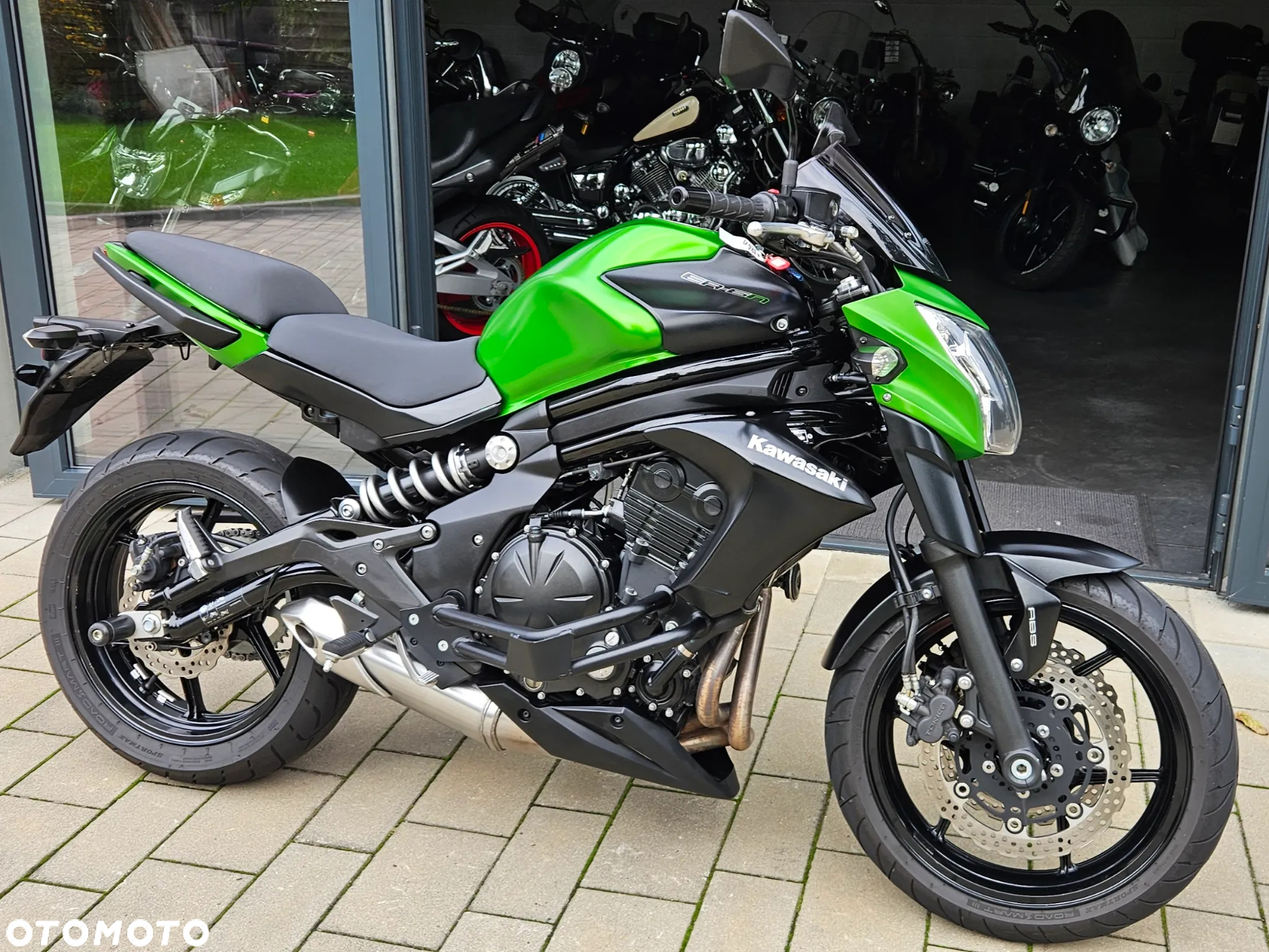 Kawasaki ER - 2