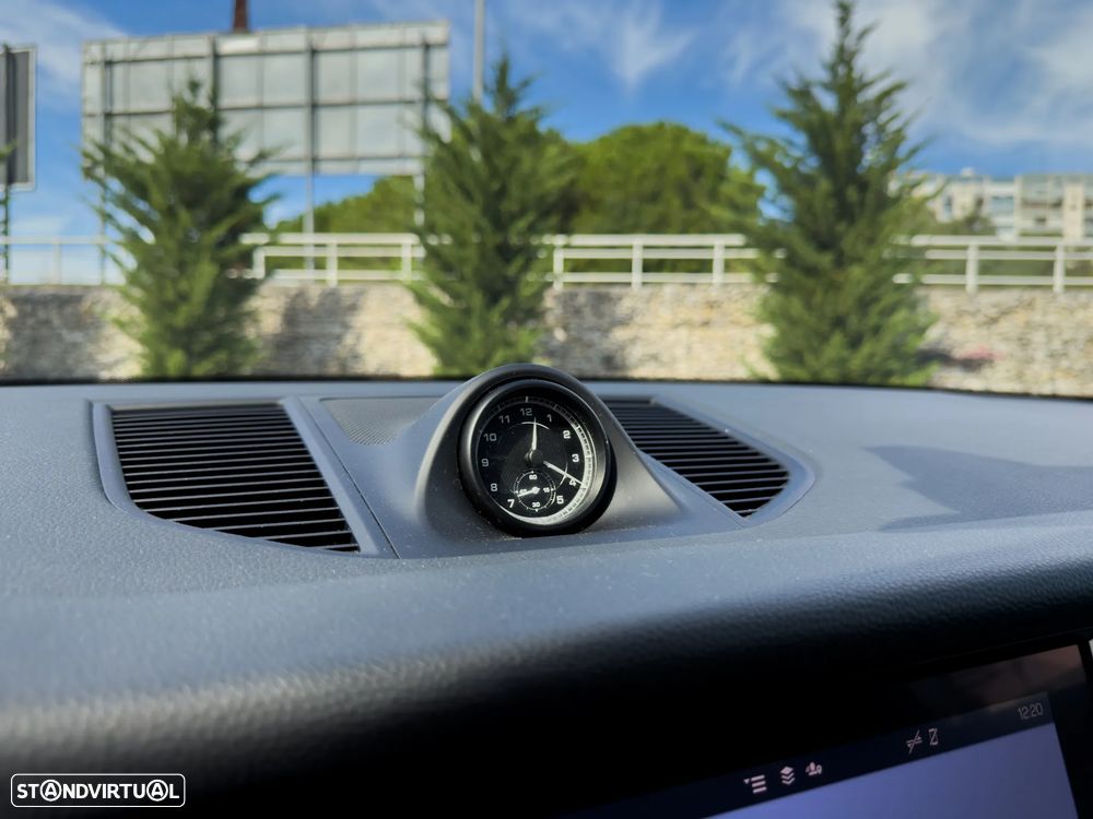 Porsche Macan - 14