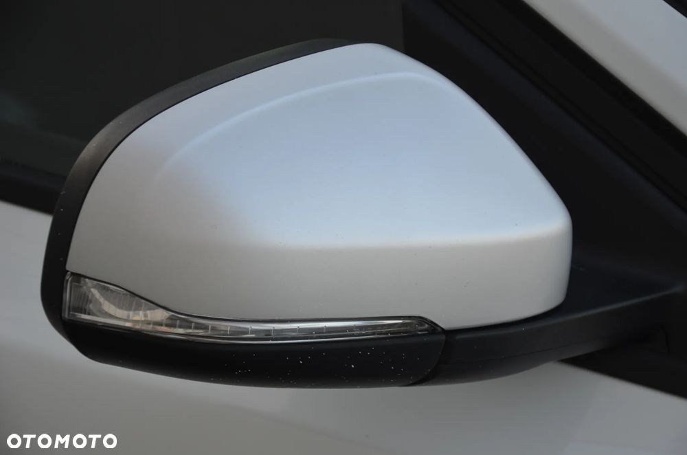 Volvo V40 D2 RDesign - 14