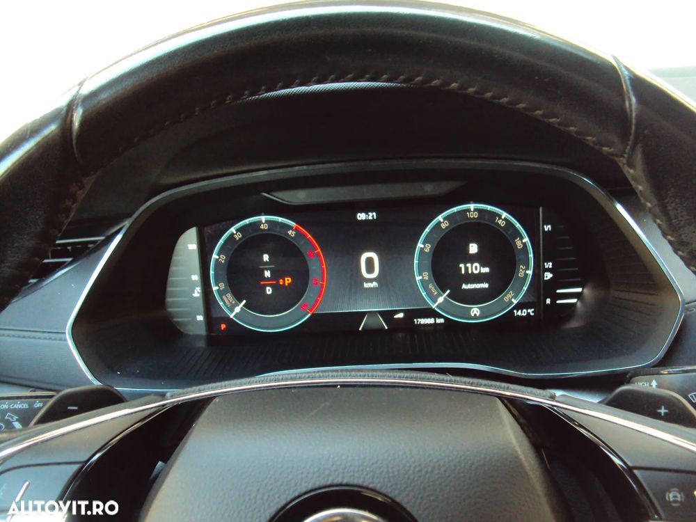 Skoda Octavia 2.0 TDI DSG Style - 14