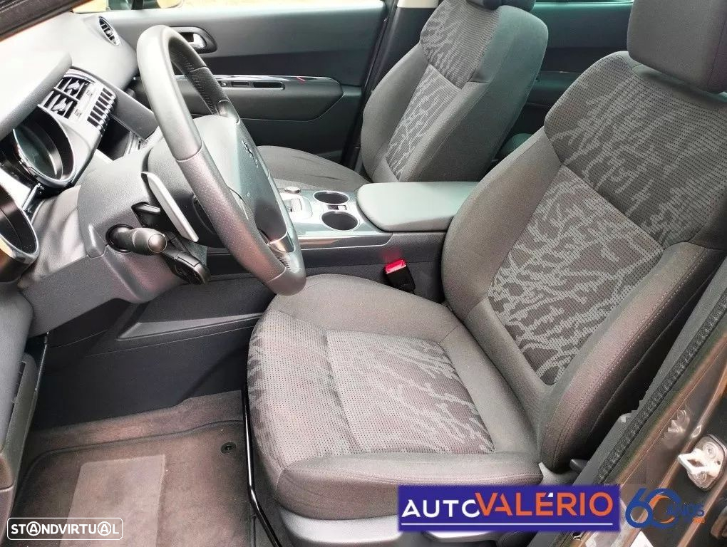 Peugeot 3008 1.6 e-HDi Allure 2-Tronic - 15