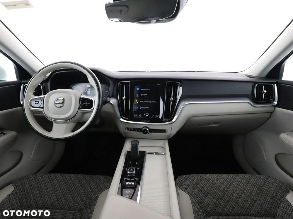 Volvo V60 B4 D Geartronic Momentum Pro - 16