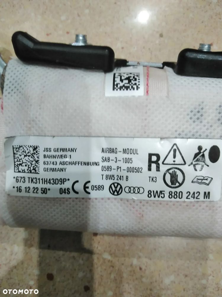 AUDI A4 8W / A5 F5 airbag w fotel prawa strona - 4