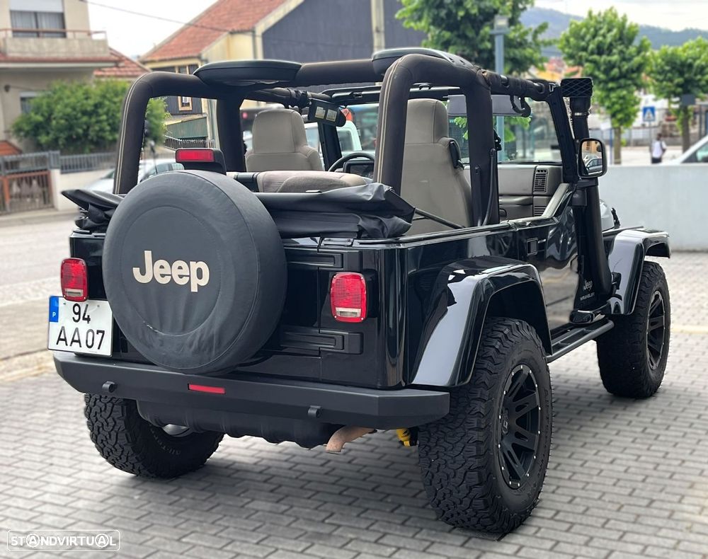 Jeep Wrangler 2.4 - 11