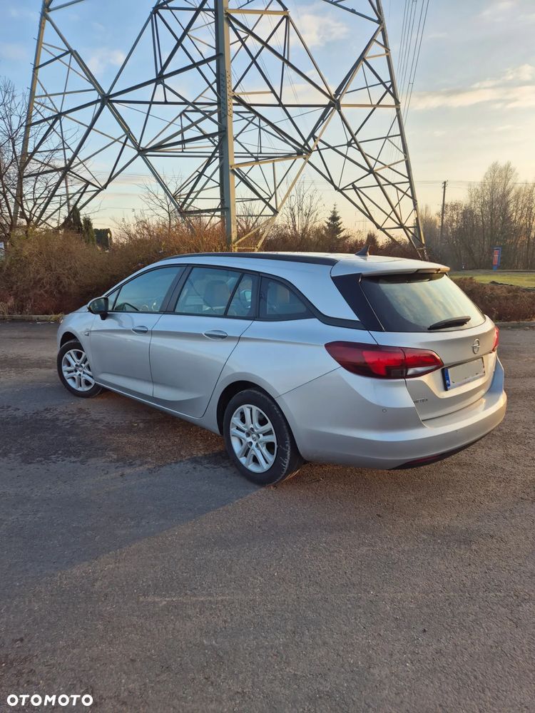 Opel Astra 1.6 CDTI Sport - 8