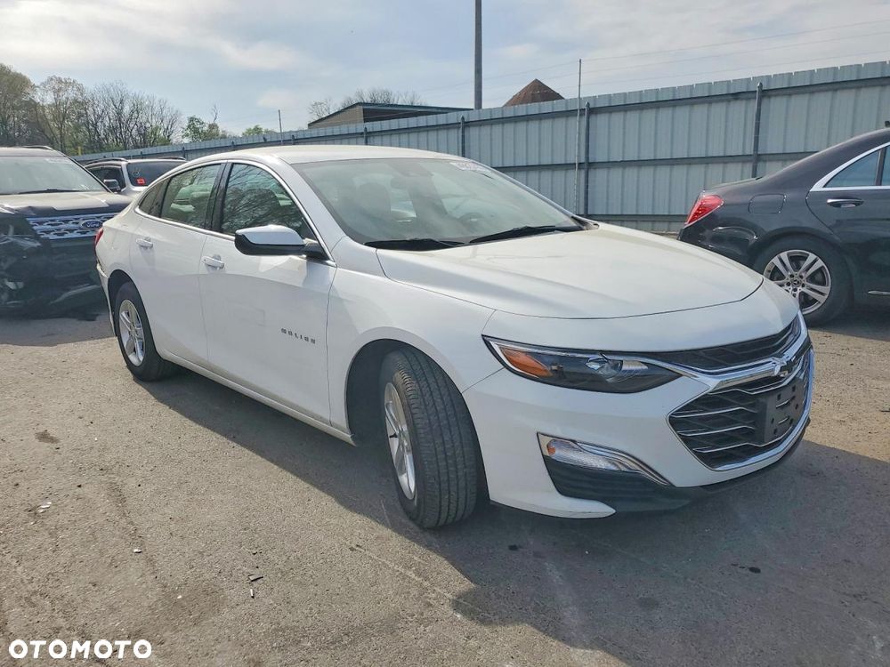 Chevrolet Malibu - 5