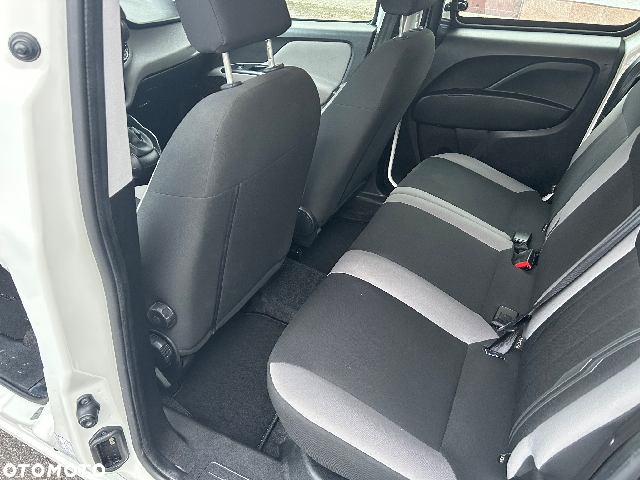 Fiat Doblo 1.4 16V Active - 9