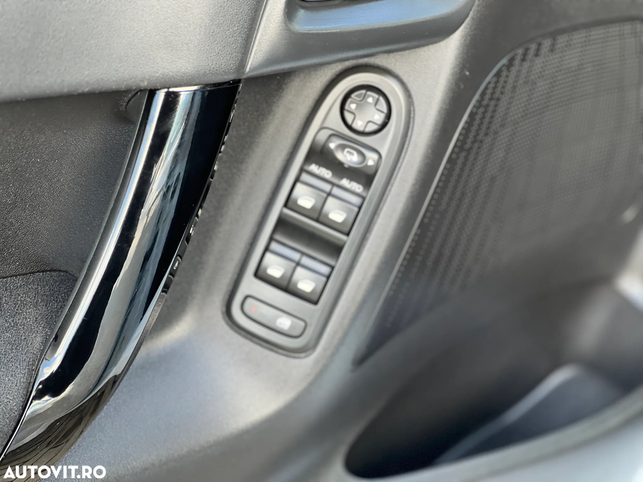 Citroën C3 1.2 PureTech BVM Feel - 12