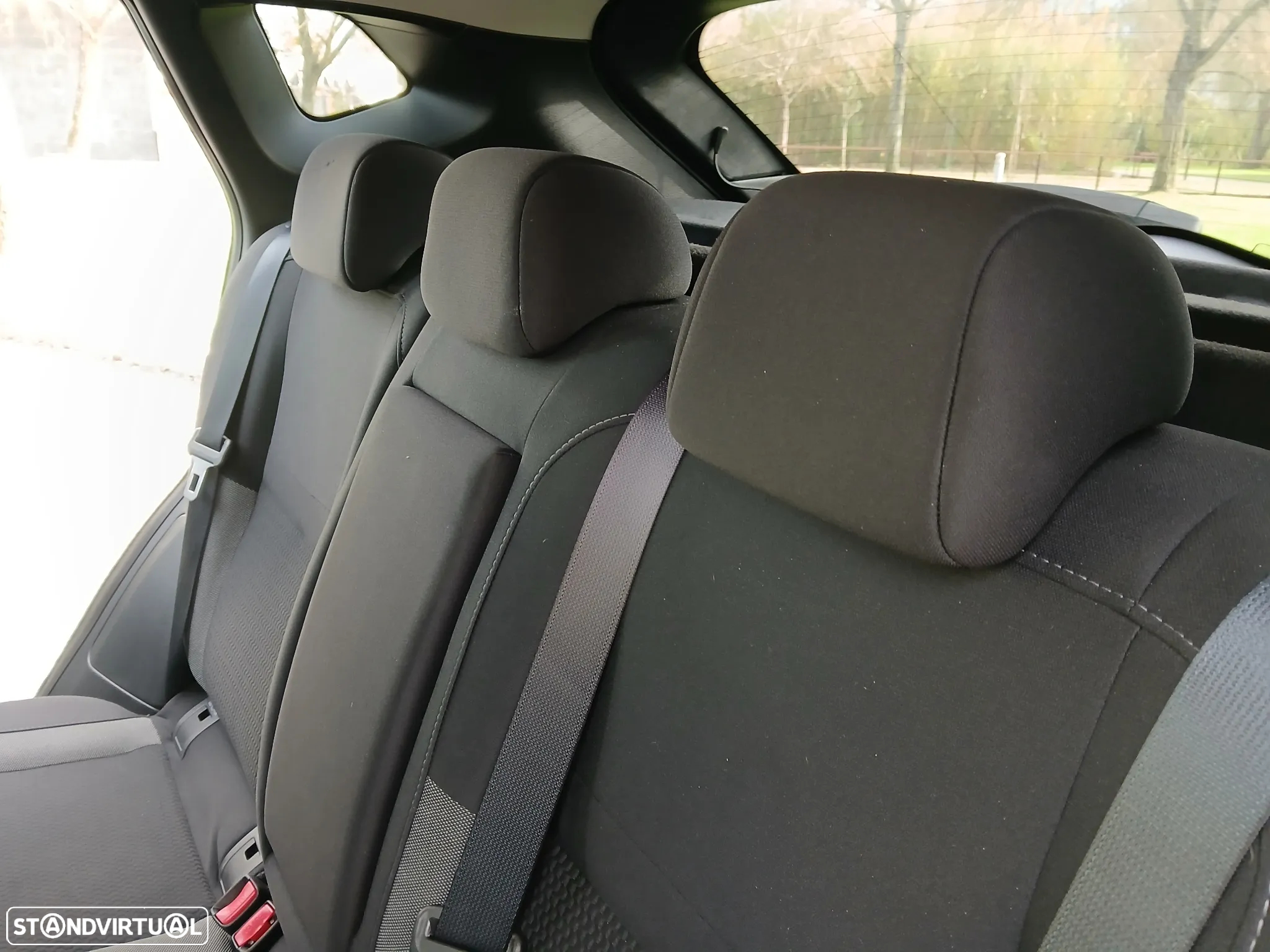 Nissan Qashqai 1.5 dCi N-Connecta - 14