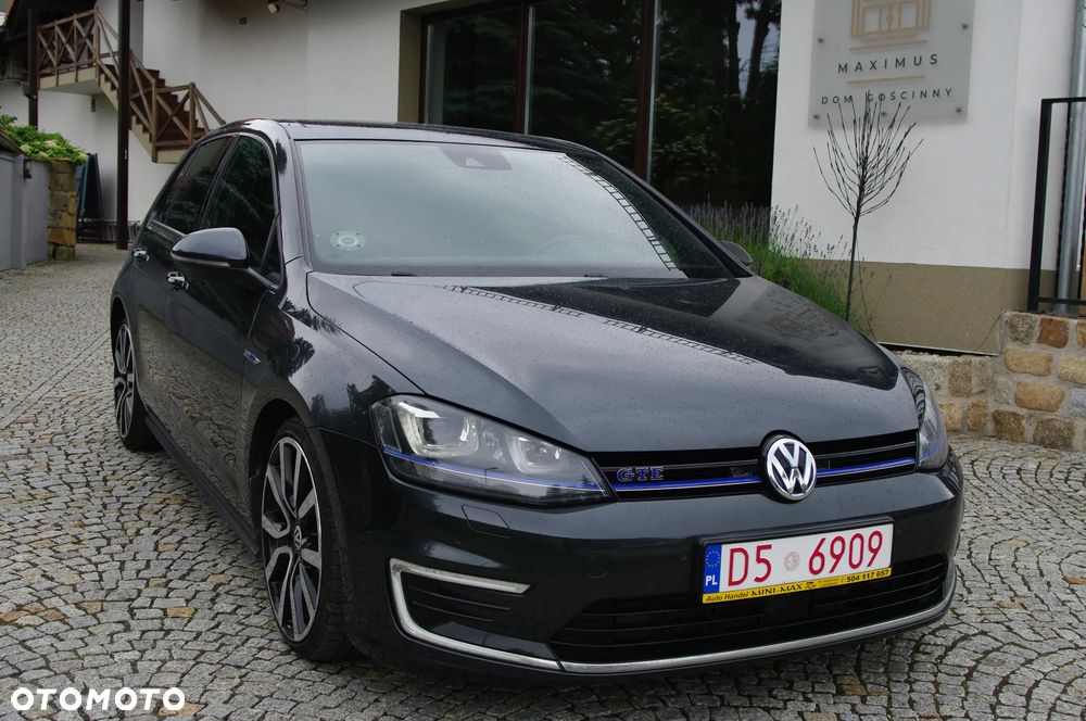 Volkswagen Golf 1.4 GTE Plug-In-Hybrid DSG - 2