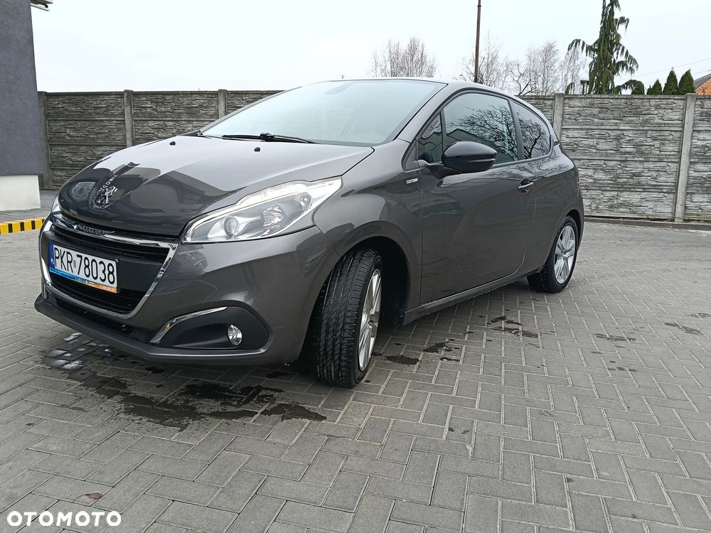 Peugeot 208 82 PureTech Style - 20